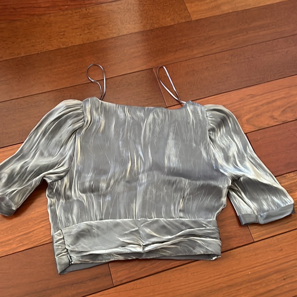 silver top - Picture 2 of 2
